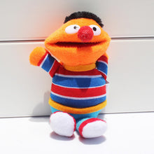 Load image into Gallery viewer, 13cm 5 Styles Sesame Street Plush Keychain Toys