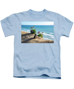 Shadows On The Sand - Kids T-Shirt