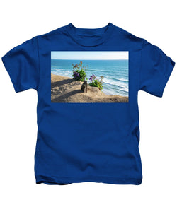 Shadows On The Sand - Kids T-Shirt