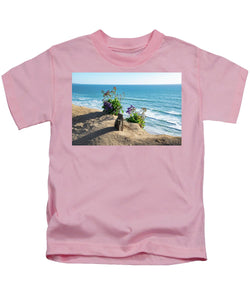 Shadows On The Sand - Kids T-Shirt